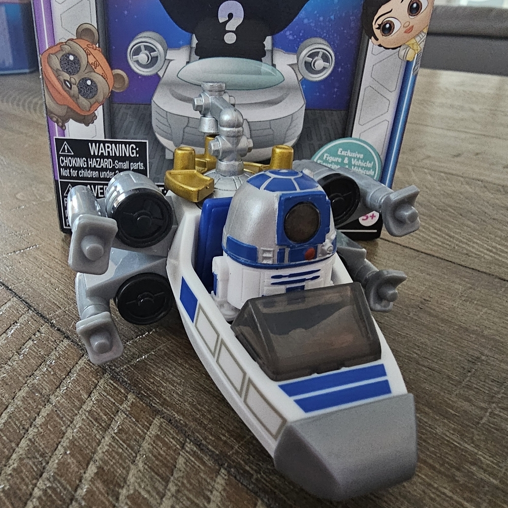 Disney Doorables Star Wars Galactic CruisersR2D2- Rare